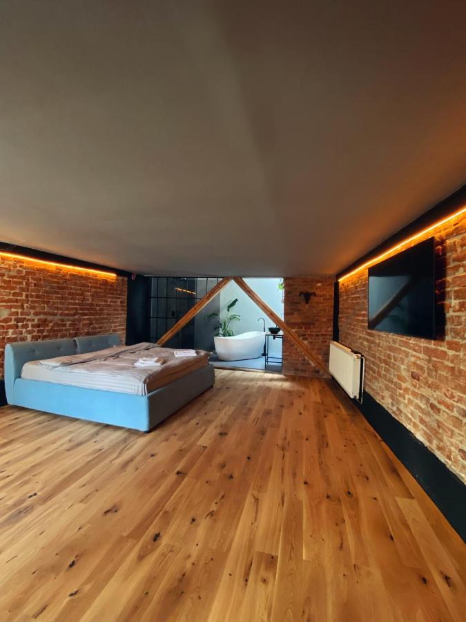 World Studio 7 Sibiu Exterior photo